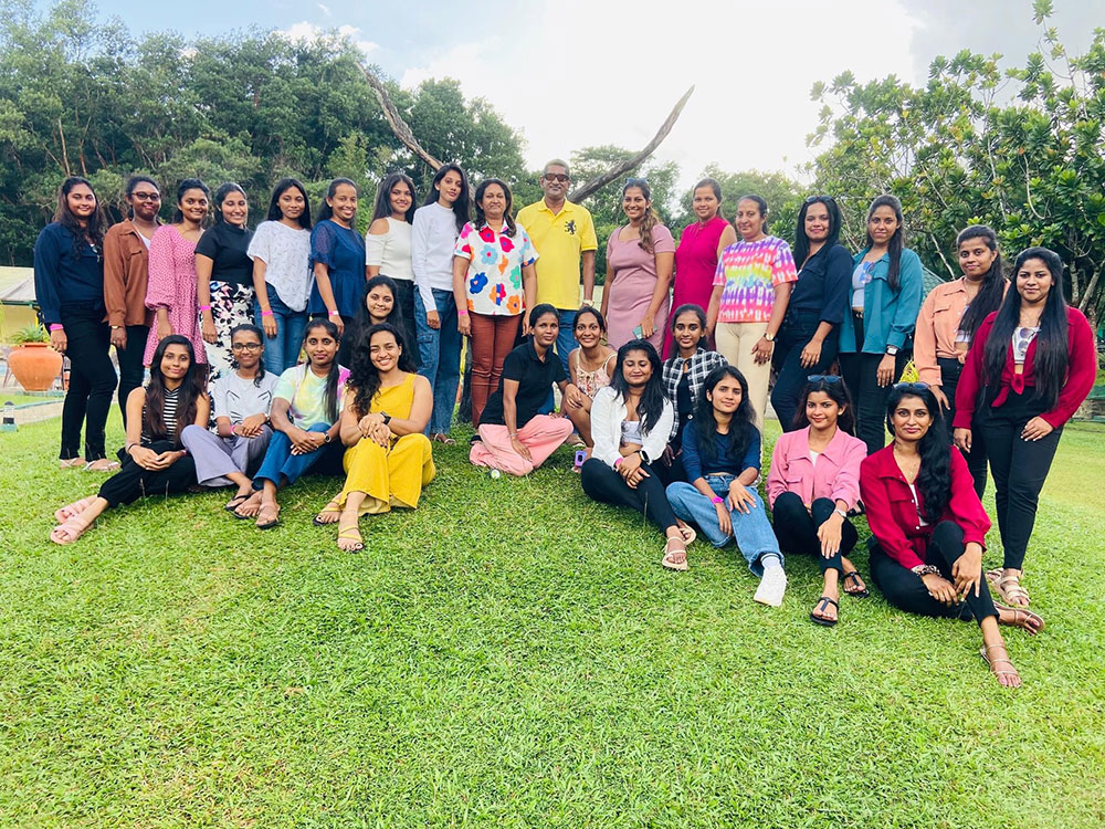 Twinkle Stars AMI Montessori Panadura, Montessori Sri Lanka, Nursery Pre school Panadura Sri Lanka, TWD programme for Montessori teachers in Sri Lanka, nursery and Kindergarten activities, A.M.I. montessori in sri lanka, Early Learning and child care centre