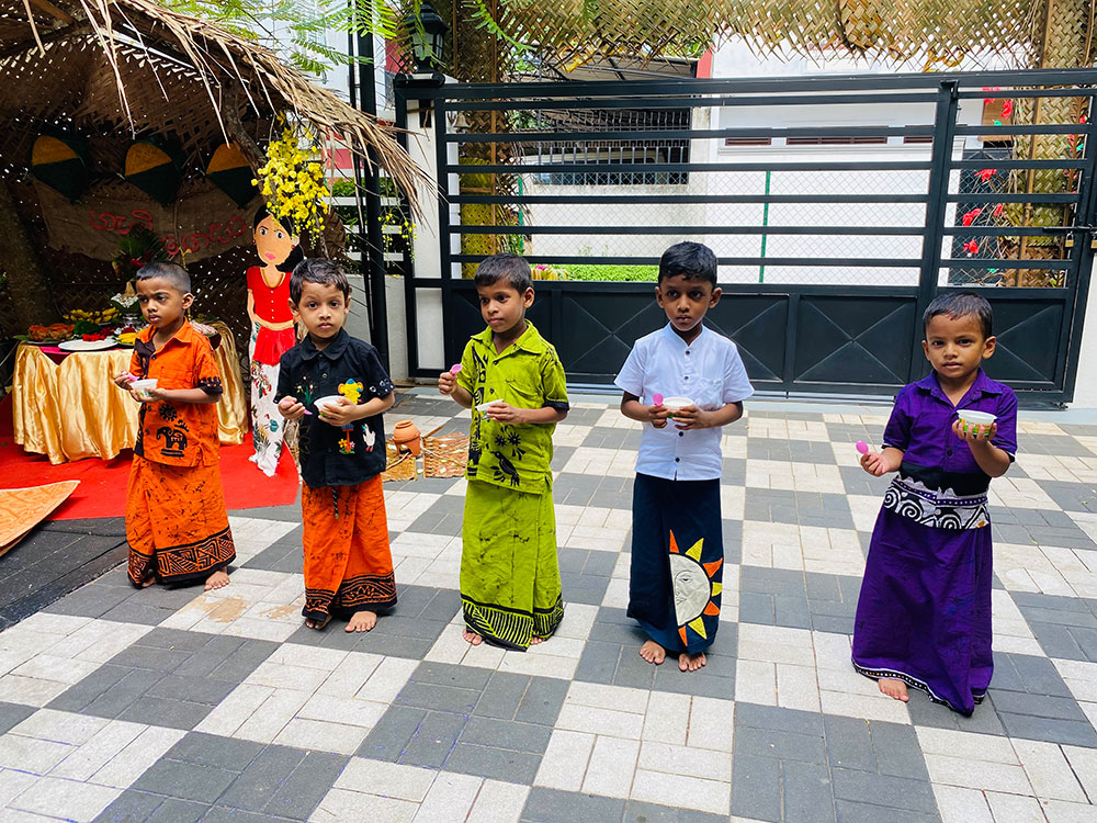 Twinkle Stars AMI Montessori Panadura, Montessori Sri Lanka, Nursery Pre school Panadura Sri Lanka, Avurudu celebration in Montessori, nursery and Kindergarten activities, A.M.I. montessori in sri lanka, Early Learning and child care centre