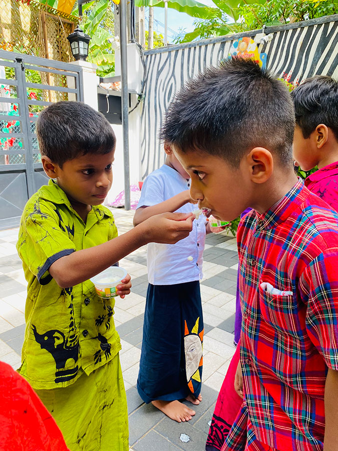 Twinkle Stars AMI Montessori Panadura, Montessori Sri Lanka, Nursery Pre school Panadura Sri Lanka, Avurudu celebration in Montessori, nursery and Kindergarten activities, A.M.I. montessori in sri lanka, Early Learning and child care centre
