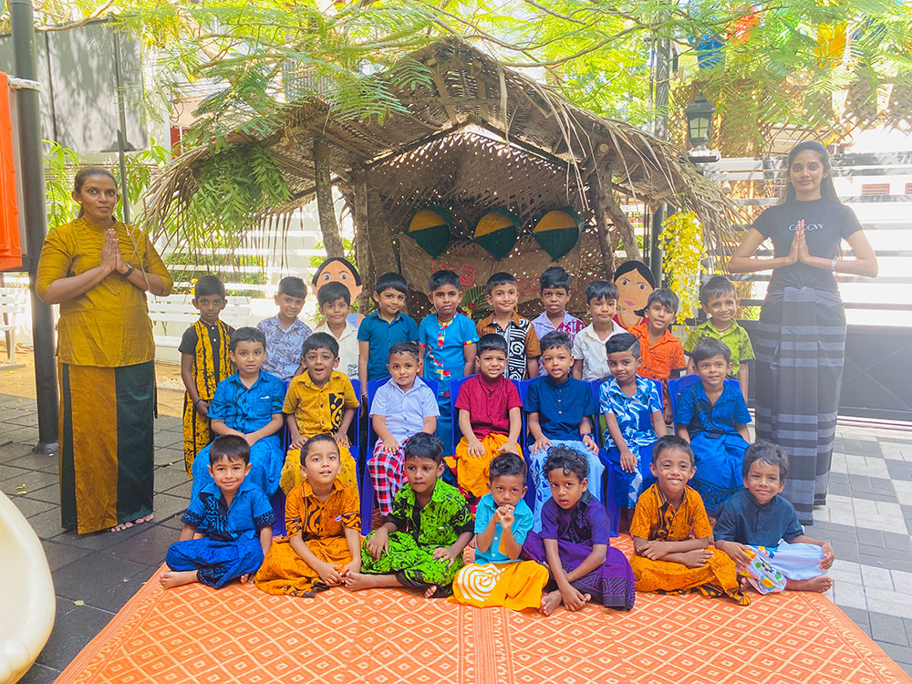 Twinkle Stars AMI Montessori Panadura, Montessori Sri Lanka, Nursery Pre school Panadura Sri Lanka, Avurudu celebration in Montessori, nursery and Kindergarten activities, A.M.I. montessori in sri lanka, Early Learning and child care centre