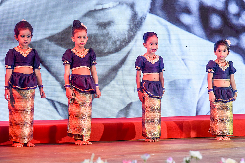 Twinkle Stars AMI Montessori Panadura, Montessori Sri Lanka, Nursery Pre school Panadura Sri Lanka, Graduation in Montessori, nursery and Kindergarten activities, A.M.I. montessori in sri lanka, Early Learning and child care centre
