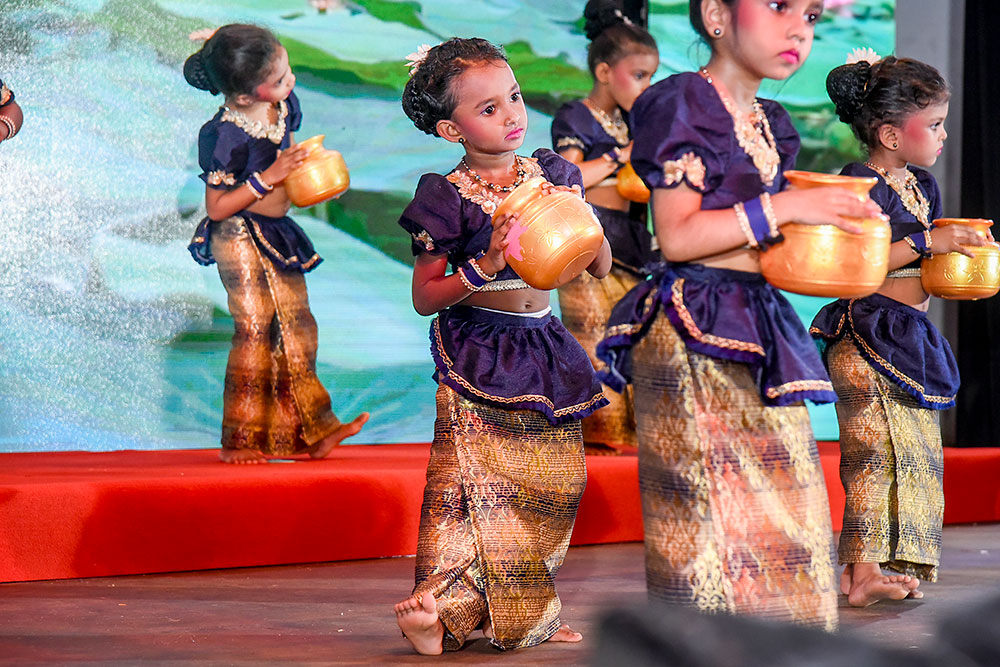 Twinkle Stars AMI Montessori Panadura, Montessori Sri Lanka, Nursery Pre school Panadura Sri Lanka, Graduation in Montessori, nursery and Kindergarten activities, A.M.I. montessori in sri lanka, Early Learning and child care centre