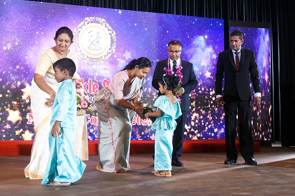 Twinkle Stars AMI Montessori Panadura, Montessori Sri Lanka, Nursery Pre school Panadura Sri Lanka, Graduation in Montessori, nursery and Kindergarten activities, A.M.I. montessori in sri lanka, Early Learning and child care centre