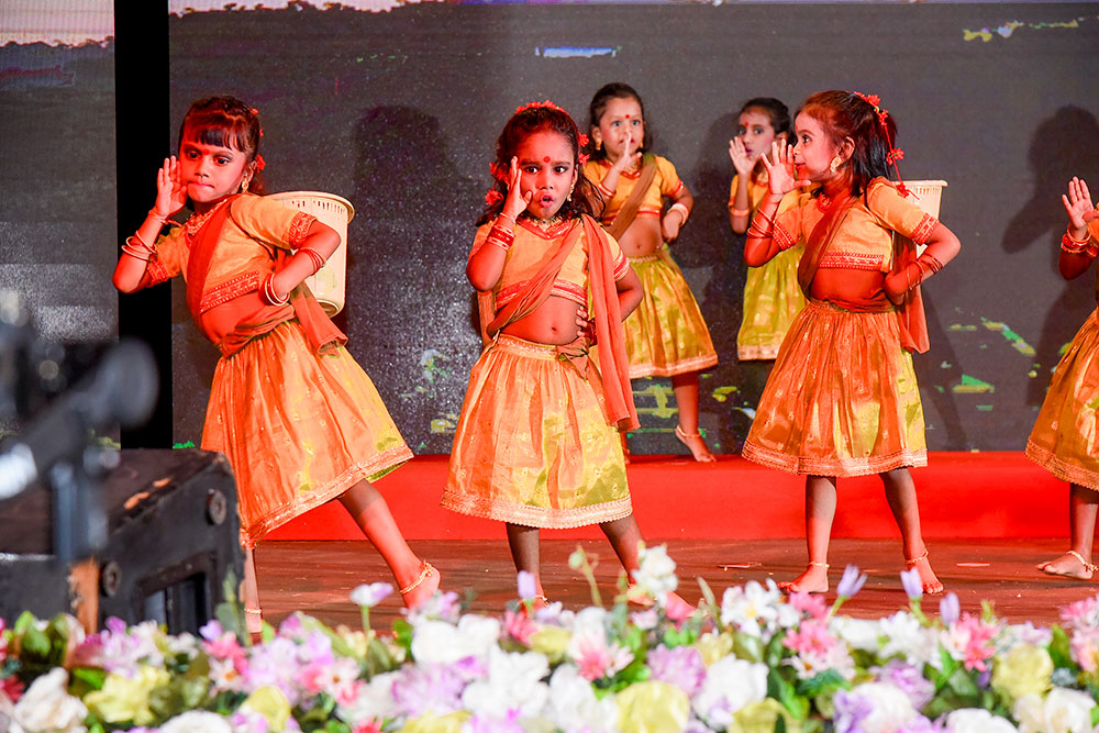 Twinkle Stars AMI Montessori Panadura, Montessori Sri Lanka, Nursery Pre school Panadura Sri Lanka, Graduation in Montessori, nursery and Kindergarten activities, A.M.I. montessori in sri lanka, Early Learning and child care centre