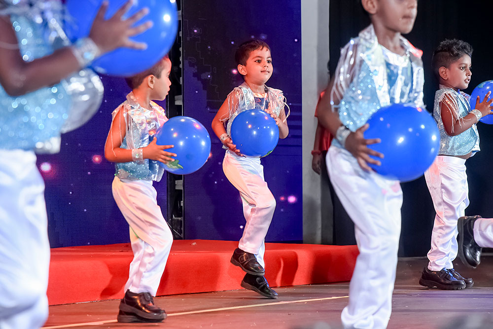 Twinkle Stars AMI Montessori Panadura, Montessori Sri Lanka, Nursery Pre school Panadura Sri Lanka, Graduation in Montessori, nursery and Kindergarten activities, A.M.I. montessori in sri lanka, Early Learning and child care centre