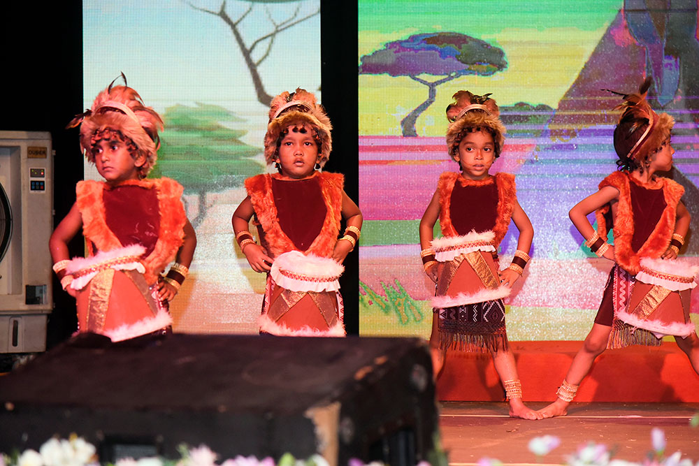 Twinkle Stars AMI Montessori Panadura, Montessori Sri Lanka, Nursery Pre school Panadura Sri Lanka, Graduation in Montessori, nursery and Kindergarten activities, A.M.I. montessori in sri lanka, Early Learning and child care centre