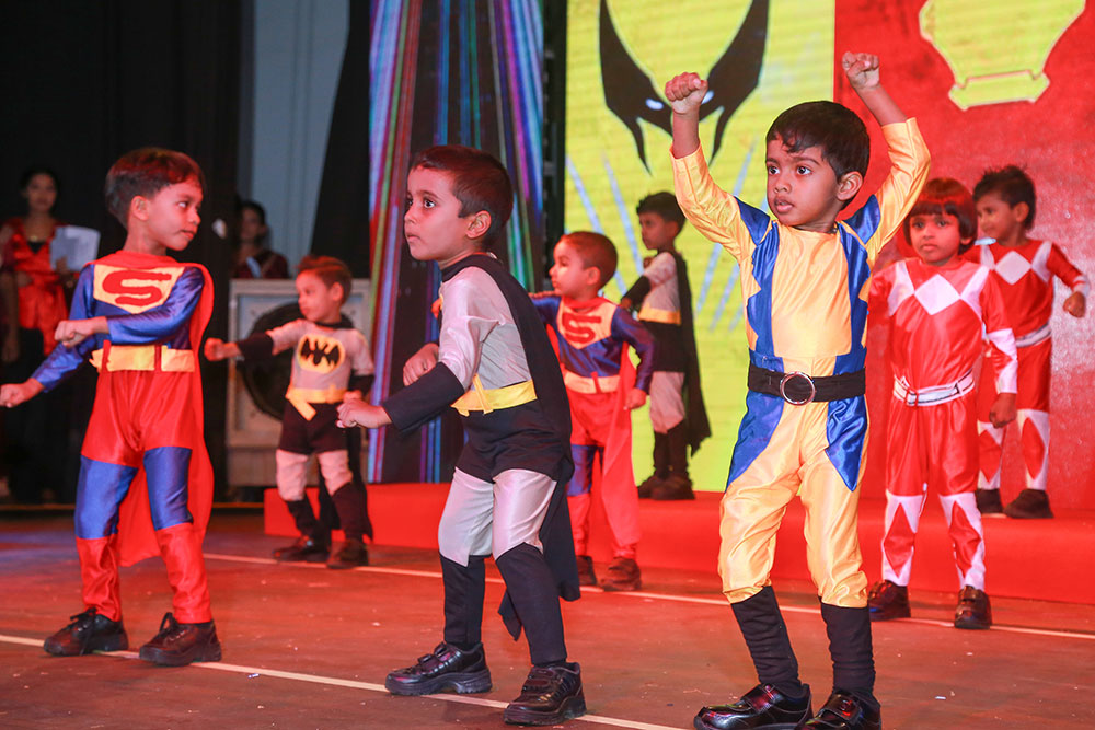 Twinkle Stars AMI Montessori Panadura, Montessori Sri Lanka, Nursery Pre school Panadura Sri Lanka, Graduation in Montessori, nursery and Kindergarten activities, A.M.I. montessori in sri lanka, Early Learning and child care centre