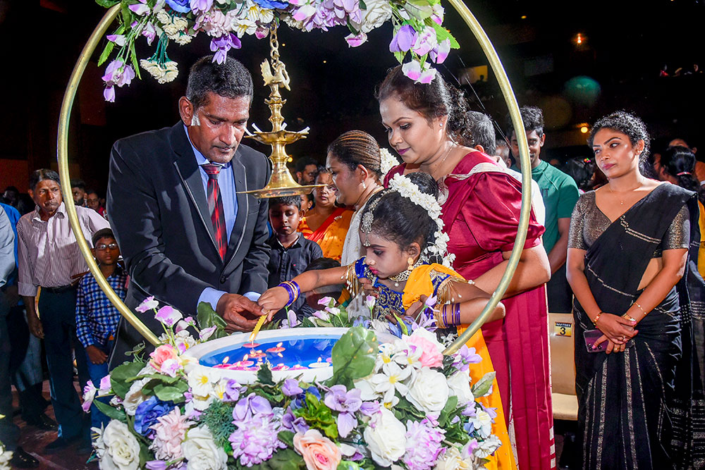 Twinkle Stars AMI Montessori Panadura, Montessori Sri Lanka, Nursery Pre school Panadura Sri Lanka, Graduation in Montessori, nursery and Kindergarten activities, A.M.I. montessori in sri lanka, Early Learning and child care centre