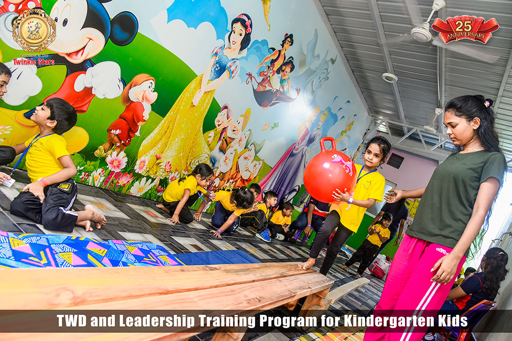 Twinkle Stars AMI Montessori Panadura, Montessori Sri Lanka, Nursery Pre school Panadura Sri Lanka, Leadership Training Progamme in Montessori, nursery and Kindergarten activities, A.M.I. montessori in sri lanka, Early Learning and child care centre