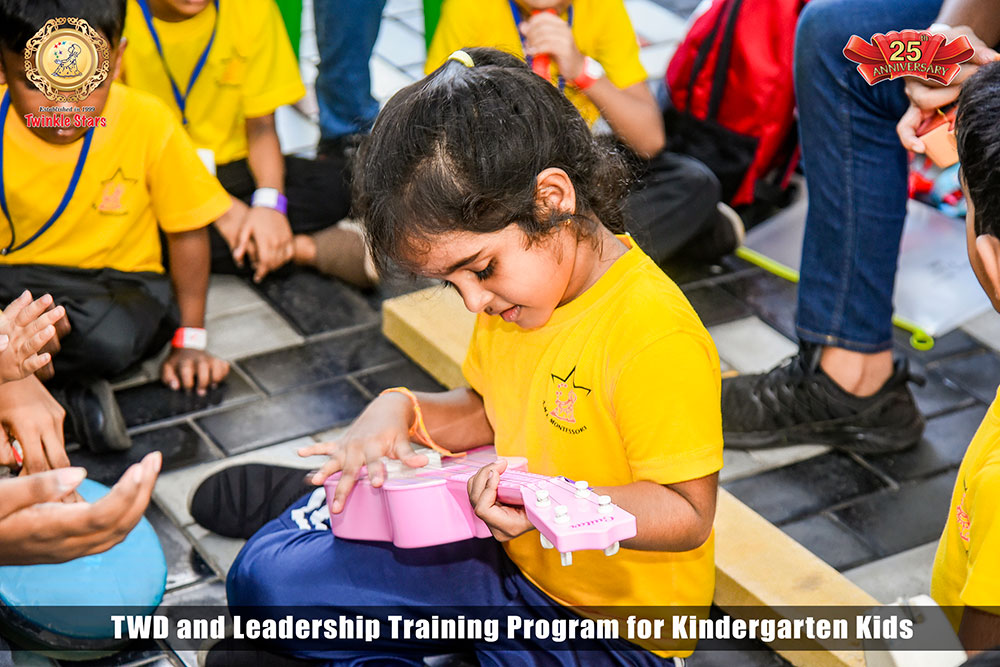 Twinkle Stars AMI Montessori Panadura, Montessori Sri Lanka, Nursery Pre school Panadura Sri Lanka, Leadership Training Progamme in Montessori, nursery and Kindergarten activities, A.M.I. montessori in sri lanka, Early Learning and child care centre