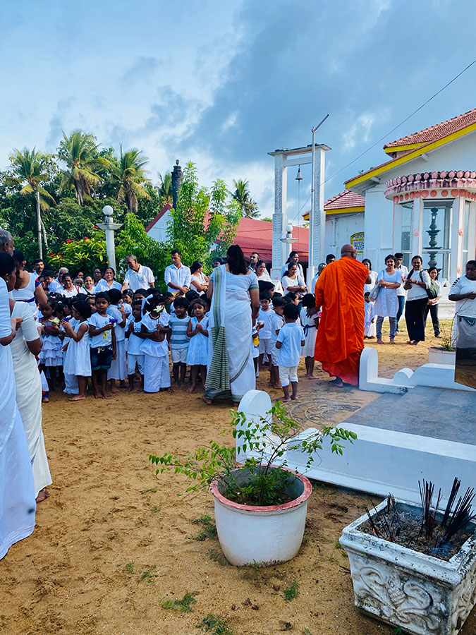 Twinkle Stars AMI Montessori Panadura, Montessori Sri Lanka, Nursery Pre school Panadura Sri Lanka, Poson festival celebration in Montessori, nursery and Kindergarten activities, A.M.I. montessori in sri lanka, Early Learning and child care centre