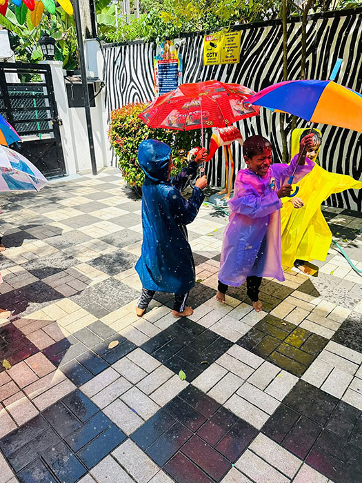 Twinkle Stars AMI Montessori Panadura, Montessori Sri Lanka, Nursery Pre school Panadura Sri Lanka, Rainy in Montessori, nursery and Kindergarten activities, A.M.I. montessori in sri lanka, Early Learning and child care centre