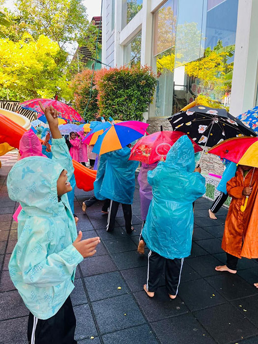 Twinkle Stars AMI Montessori Panadura, Montessori Sri Lanka, Nursery Pre school Panadura Sri Lanka, Rainy in Montessori, nursery and Kindergarten activities, A.M.I. montessori in sri lanka, Early Learning and child care centre