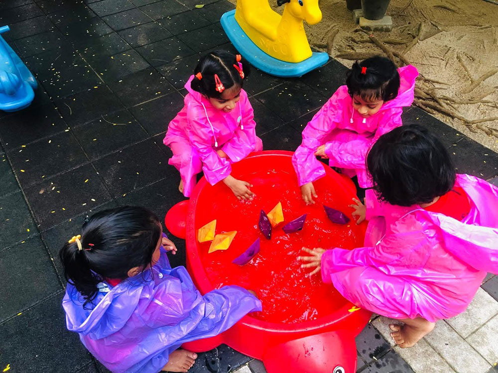 Twinkle Stars AMI Montessori Panadura, Montessori Sri Lanka, Nursery Pre school Panadura Sri Lanka, Rainy in Montessori, nursery and Kindergarten activities, A.M.I. montessori in sri lanka, Early Learning and child care centre