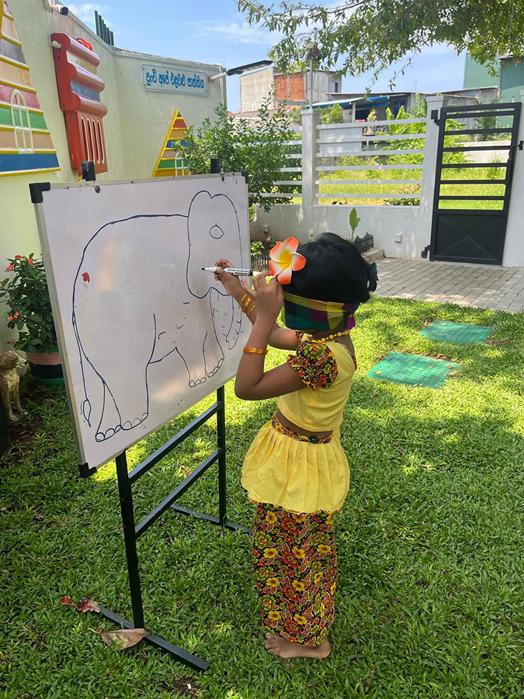 Twinkle Stars AMI Montessori Panadura, Montessori Sri Lanka, Nursery Pre school Panadura Sri Lanka, Sinhala & Tamil Avurudu festival in Montessori, nursery and Kindergarten activities, A.M.I. montessori in sri lanka, Early Learning and child care centre