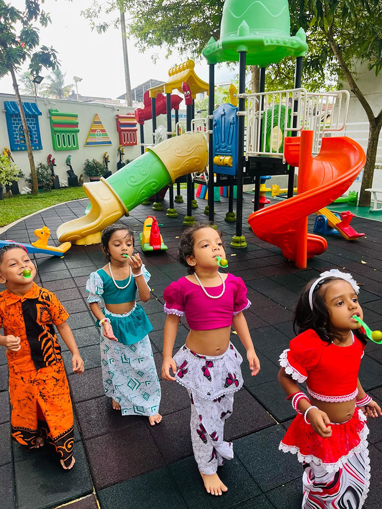 Twinkle Stars AMI Montessori Panadura, Montessori Sri Lanka, Nursery Pre school Panadura Sri Lanka, Sinhala & Tamil Avurudu festival in Montessori, nursery and Kindergarten activities, A.M.I. montessori in sri lanka, Early Learning and child care centre