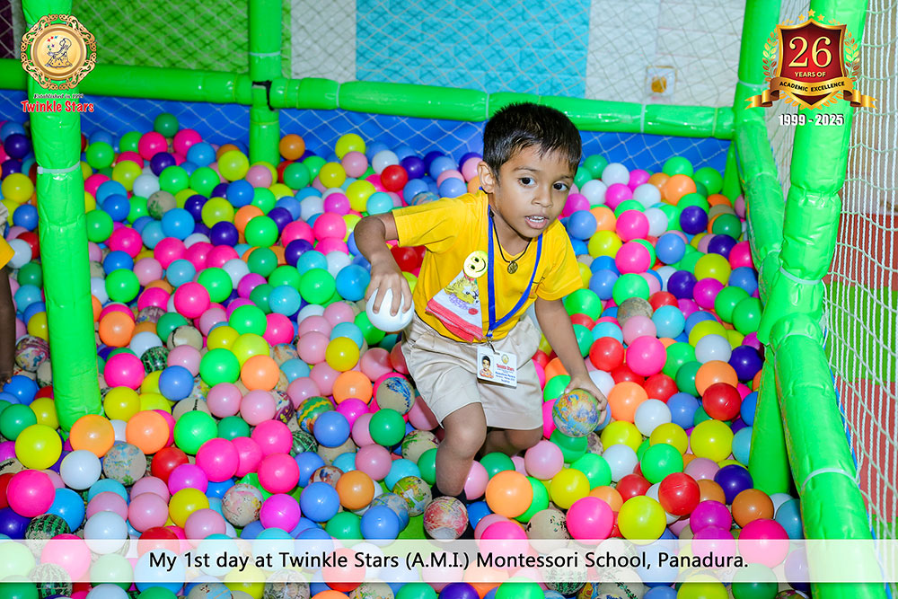 Twinkle Stars AMI Montessori Panadura, Montessori Sri Lanka, Nursery Pre school Panadura Sri Lanka, First Day in Montessori, nursery and Kindergarten activities, A.M.I. montessori in sri lanka, Early Learning and child care centre